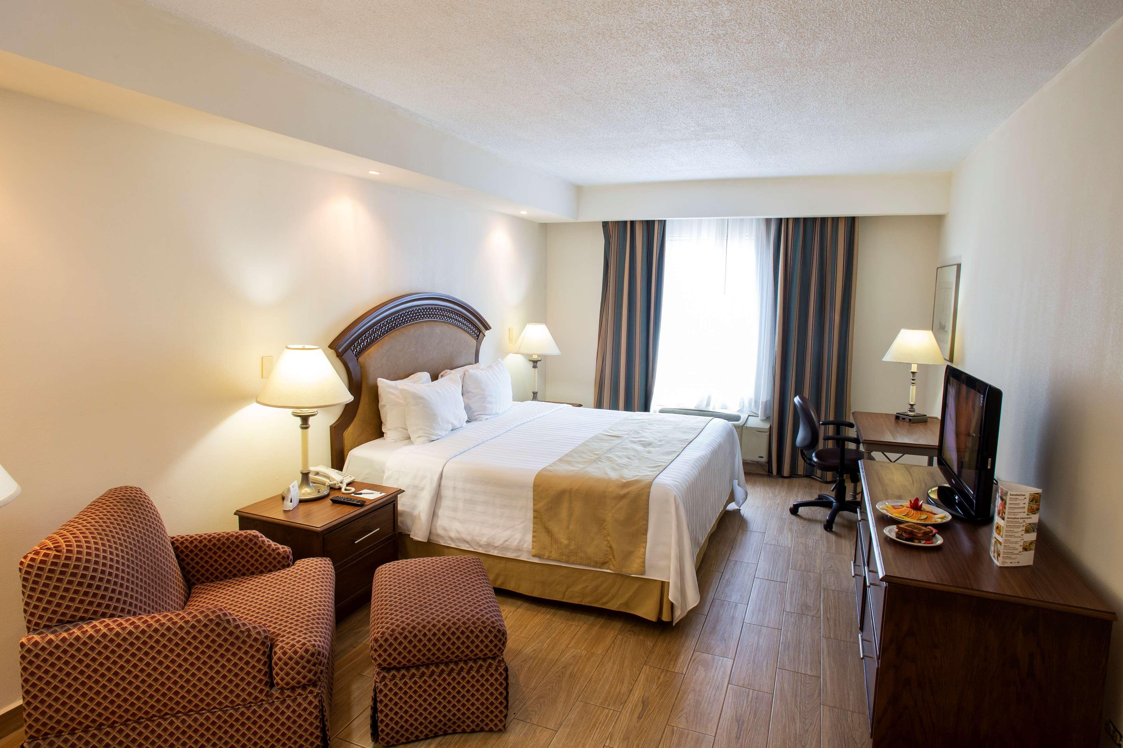 Best Western Plus Monterrey Colon Ngoại thất bức ảnh