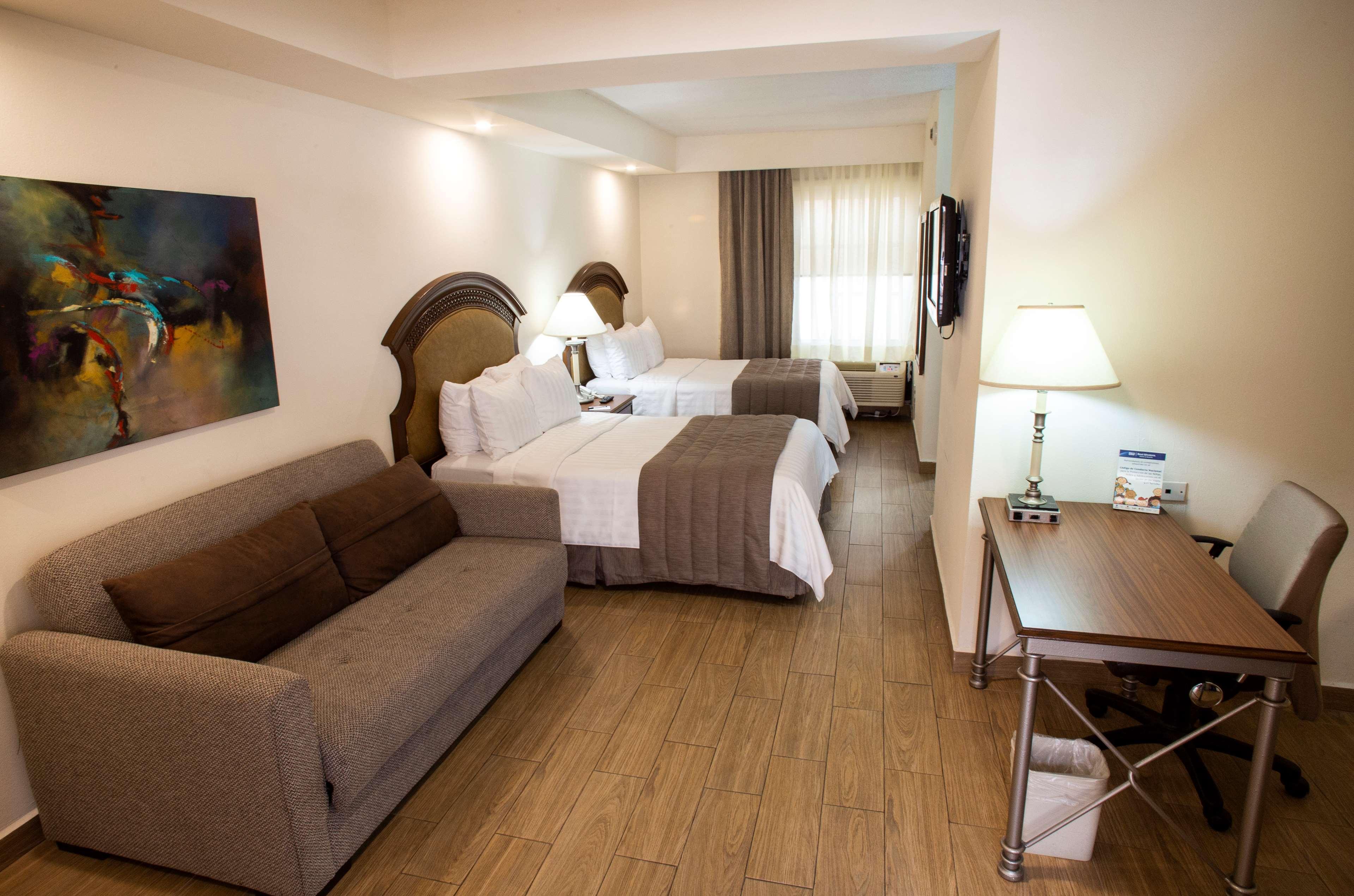 Best Western Plus Monterrey Colon Ngoại thất bức ảnh