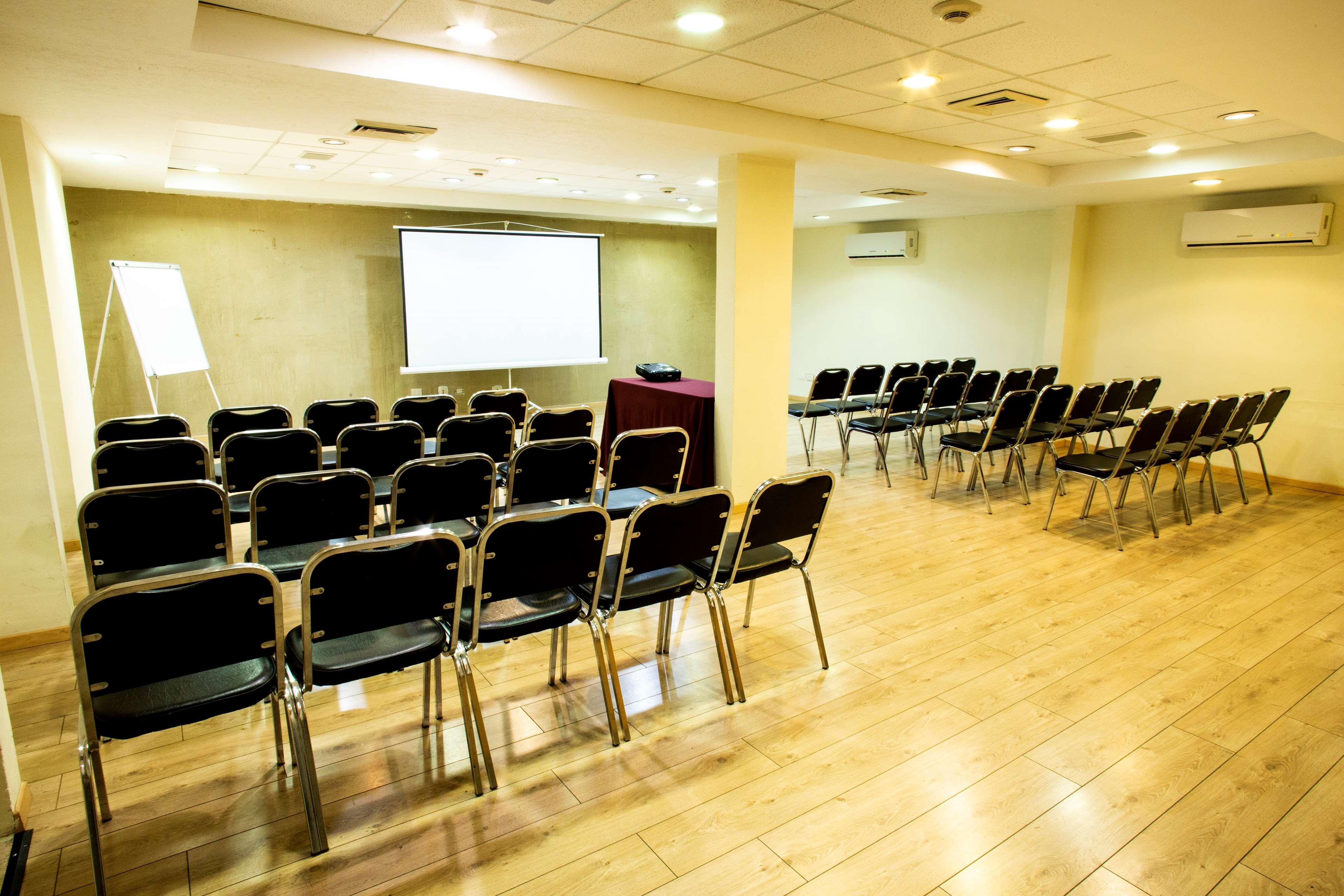 Best Western Plus Monterrey Colon Ngoại thất bức ảnh