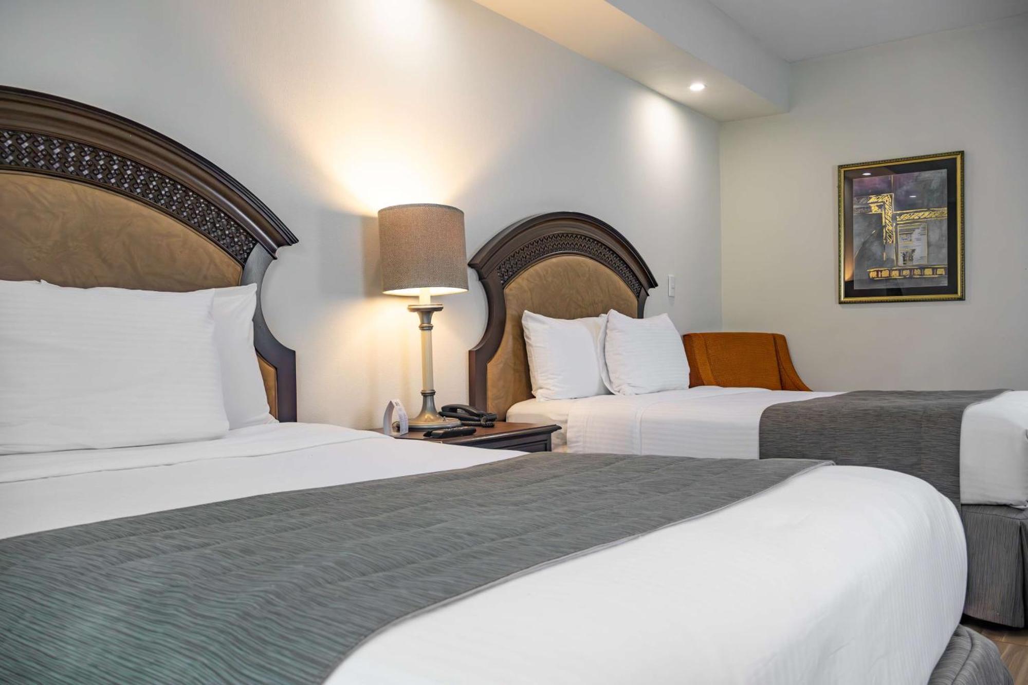 Best Western Plus Monterrey Colon Ngoại thất bức ảnh