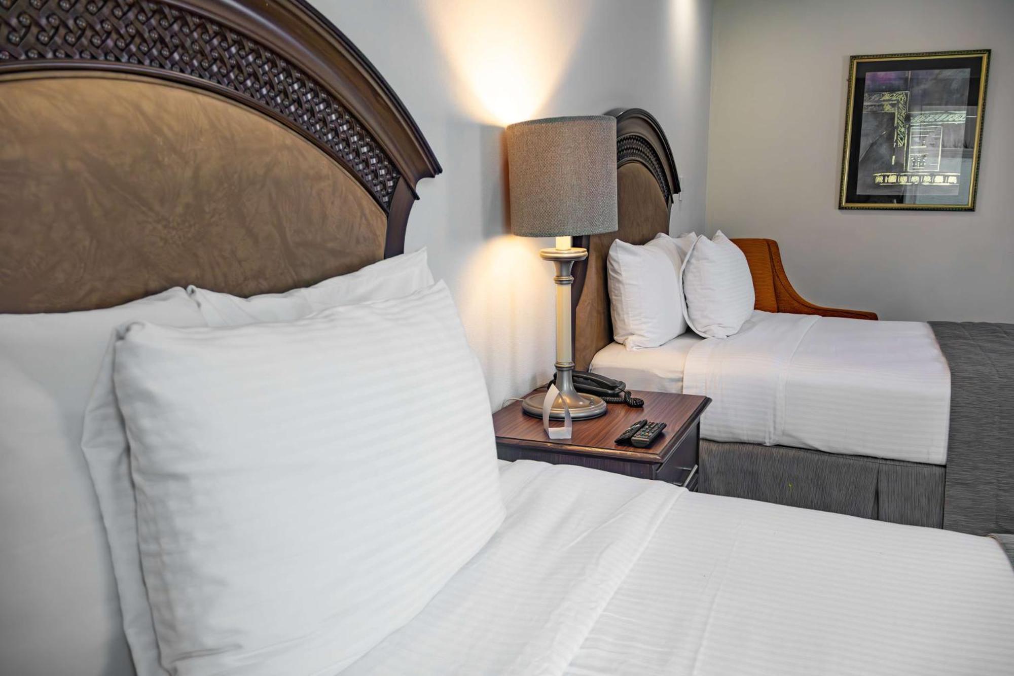 Best Western Plus Monterrey Colon Ngoại thất bức ảnh